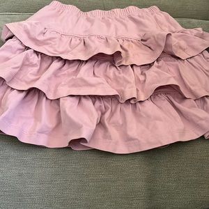 Skirt ruffles size 10